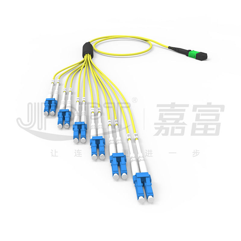 طراحی طول نامساوی MPO-LC محیط های پیچیده سیم کشی را سازگار می کند SM Breakout Cable 12 Fiber Customizable LC DX Patch Cord